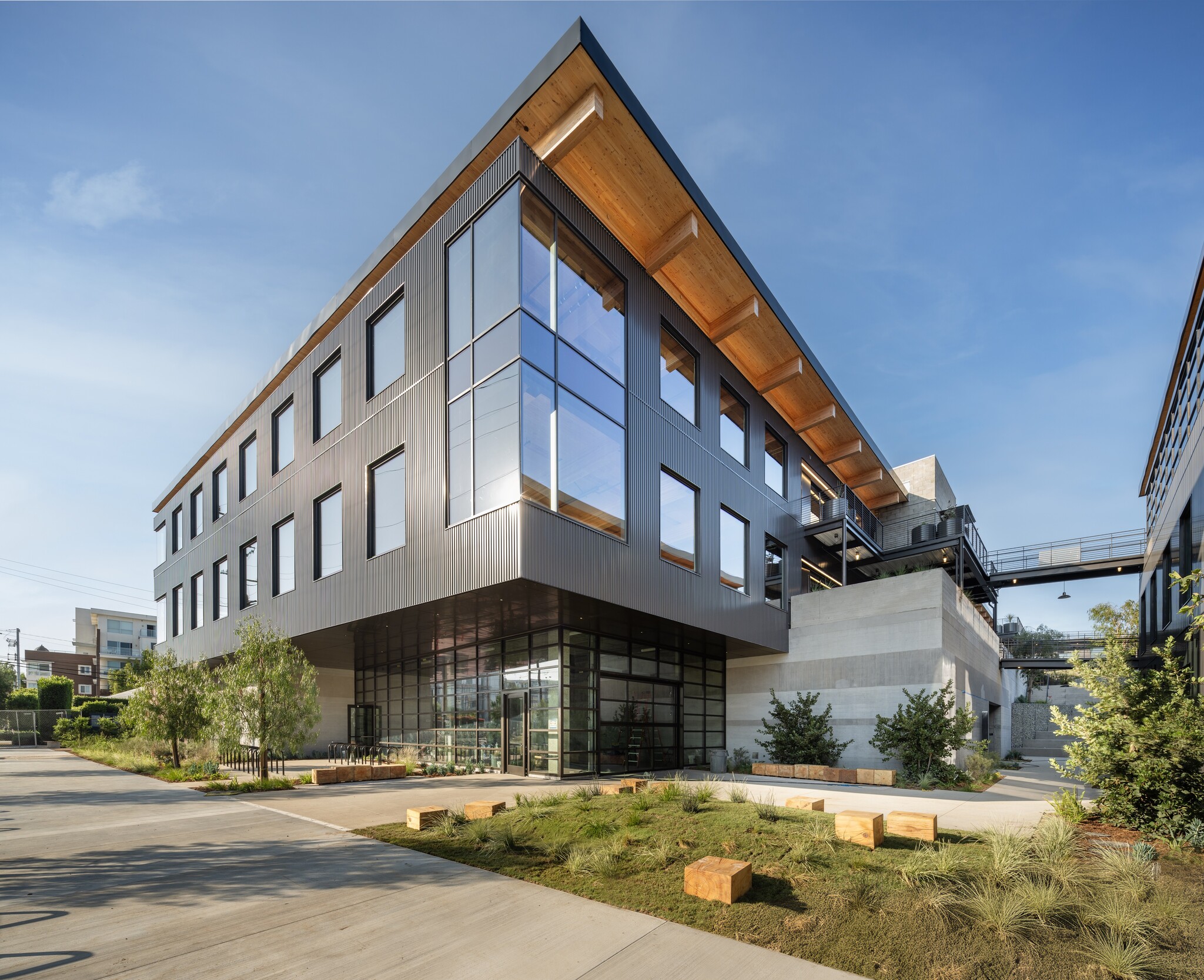 4204 Glencoe Ave, Marina Del Rey, CA for Rent