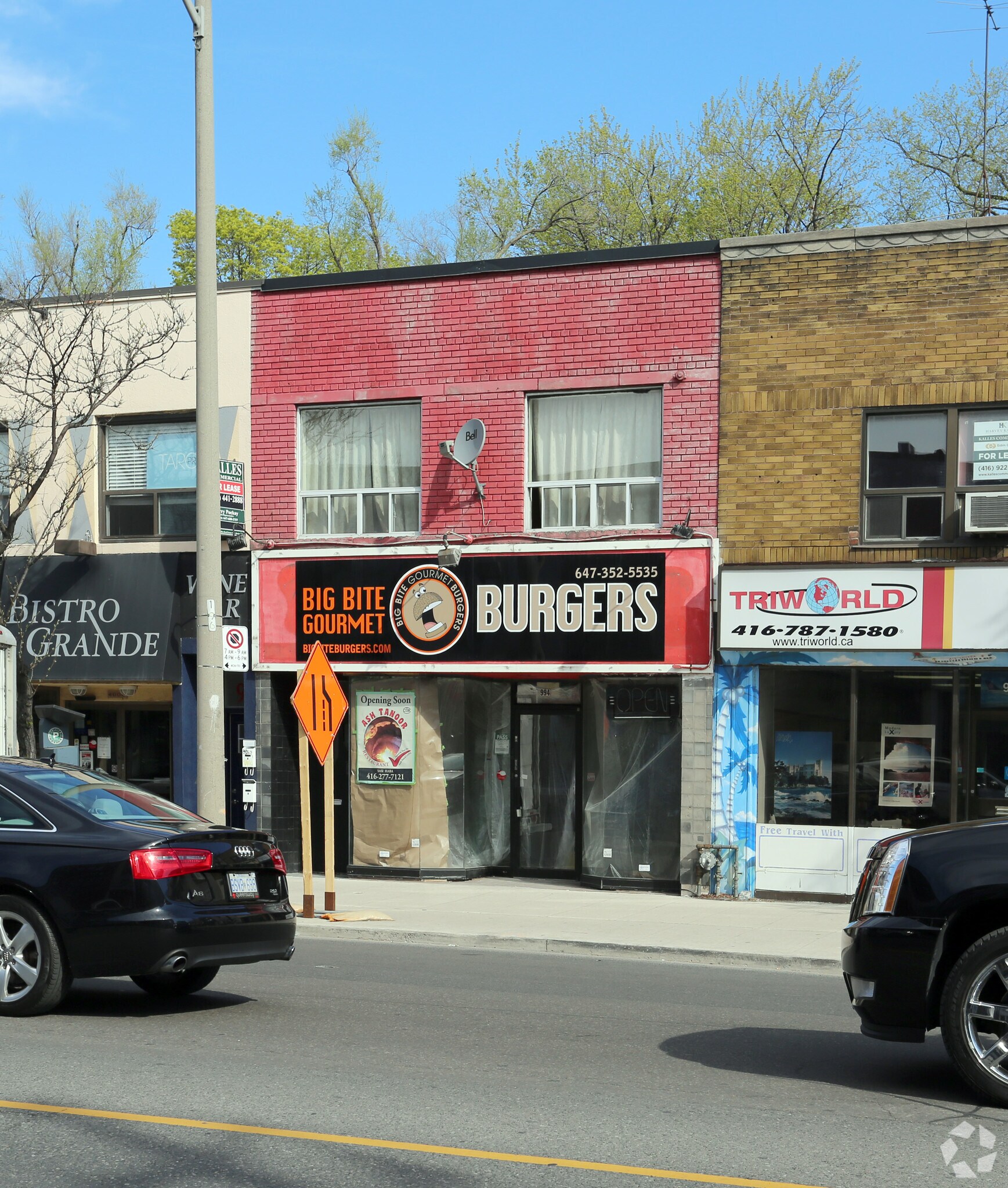 994 Eglinton Ave W, Toronto, ON for Rent