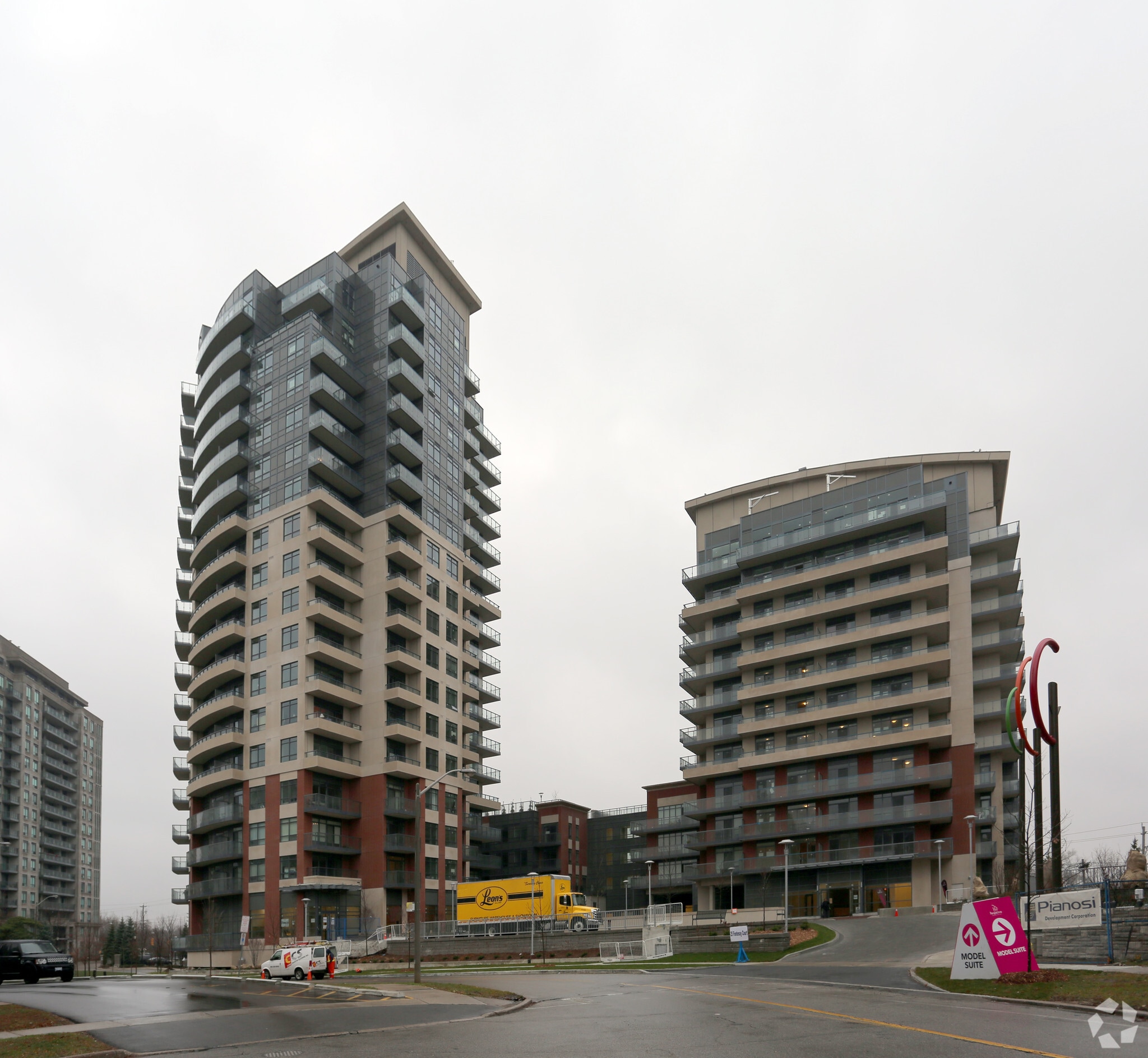 25 Fontenay Ct, Toronto, ON for Rent