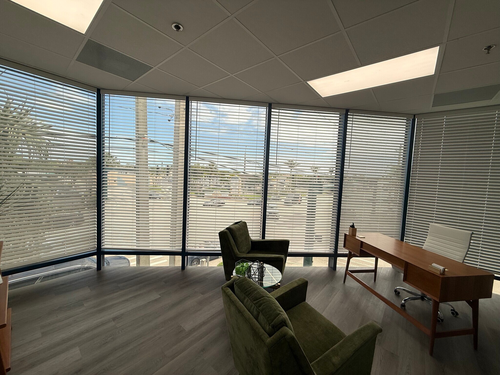 2100 SE Ocean Blvd, Stuart, FL for Rent