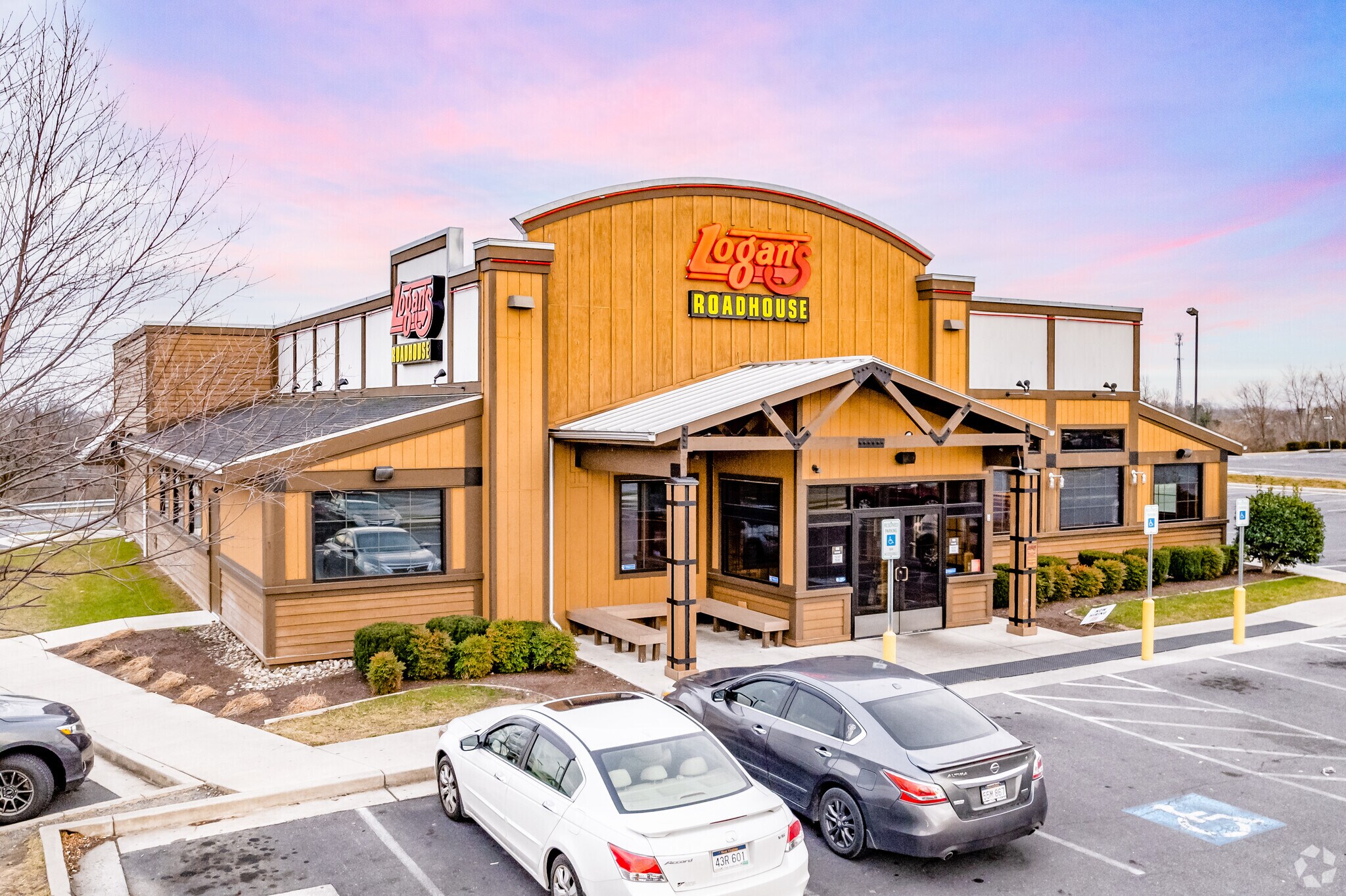 115 Retail Commons Pky Martinsburg, WV 25403 Retail Property for