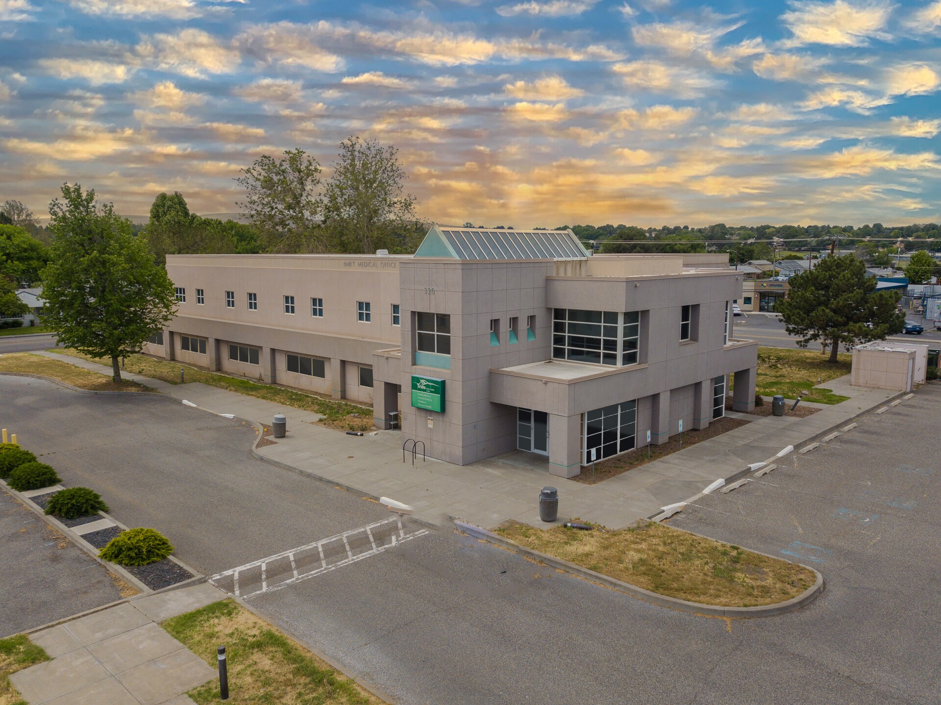 320 Dayton st, Kennewick, WA for Sale