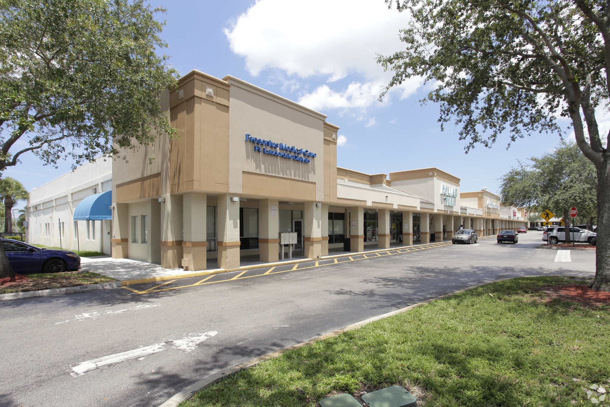 3801-3951 W Broward Blvd, Plantation, FL for Rent