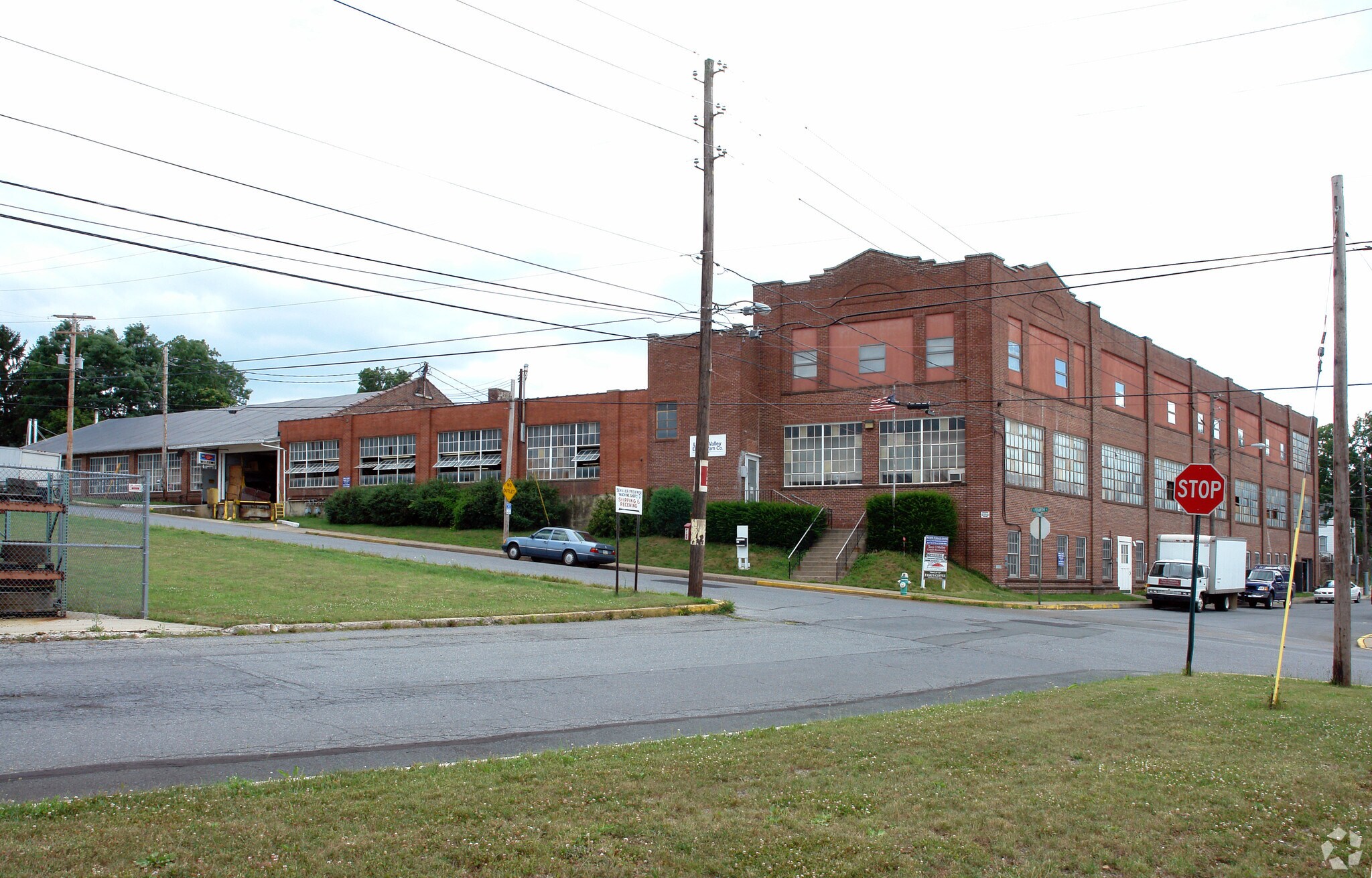 302 S 4th St, Emmaus, PA for Rent