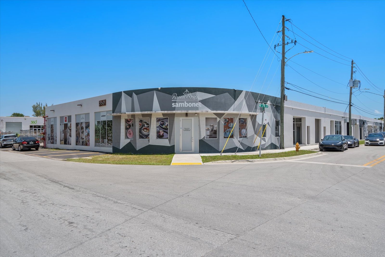 350-370 NE 75th St, Miami, FL for Rent