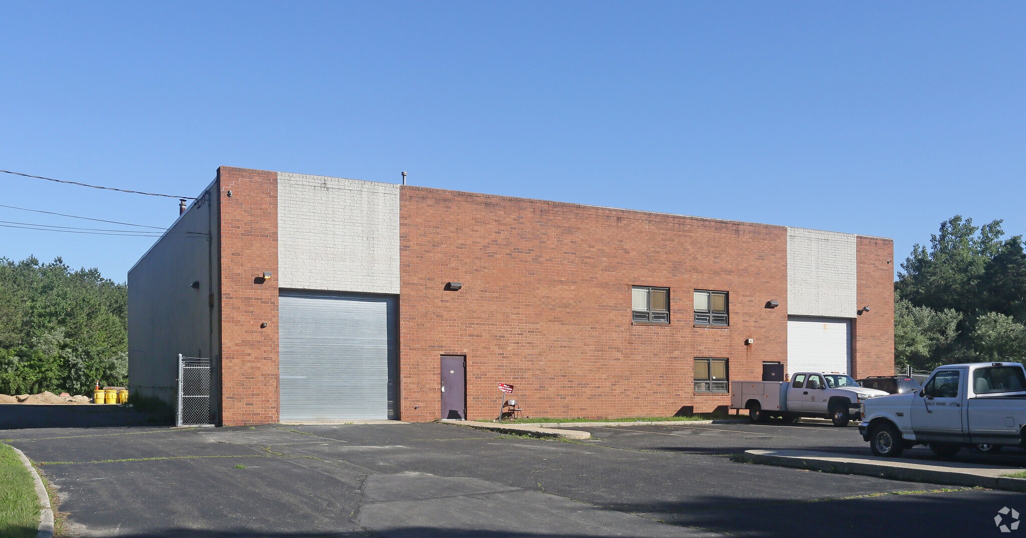 124 Sills Rd, Yaphank, NY for Sale