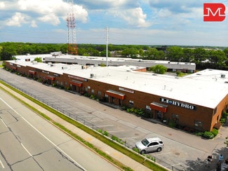 Islandia, NY Industrial - 3100-3124 Expressway Dr S