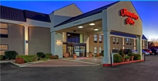Russellville, AR Hospitality - 2304 N Arkansas Ave
