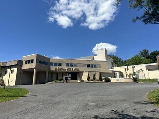 Green Lane, PA Office, Flex - 200 School Aly
