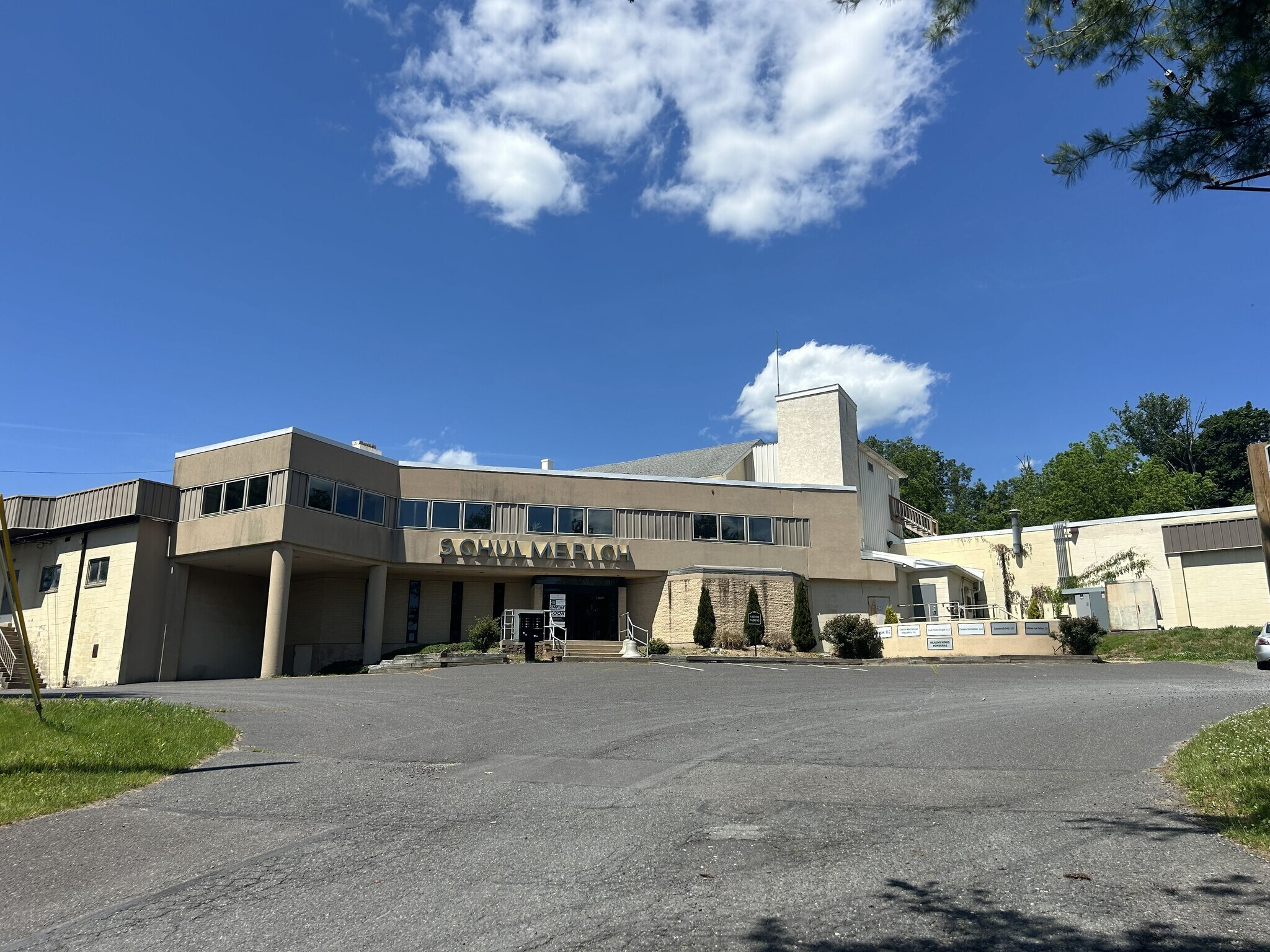 200 School Aly, Green Lane, PA for Rent