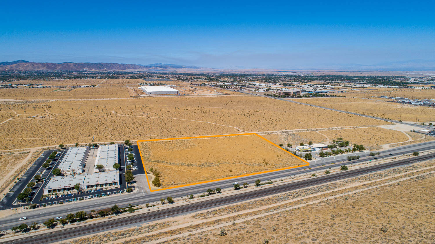 VAC/Sierra Hwy, Palmdale, CA for Sale