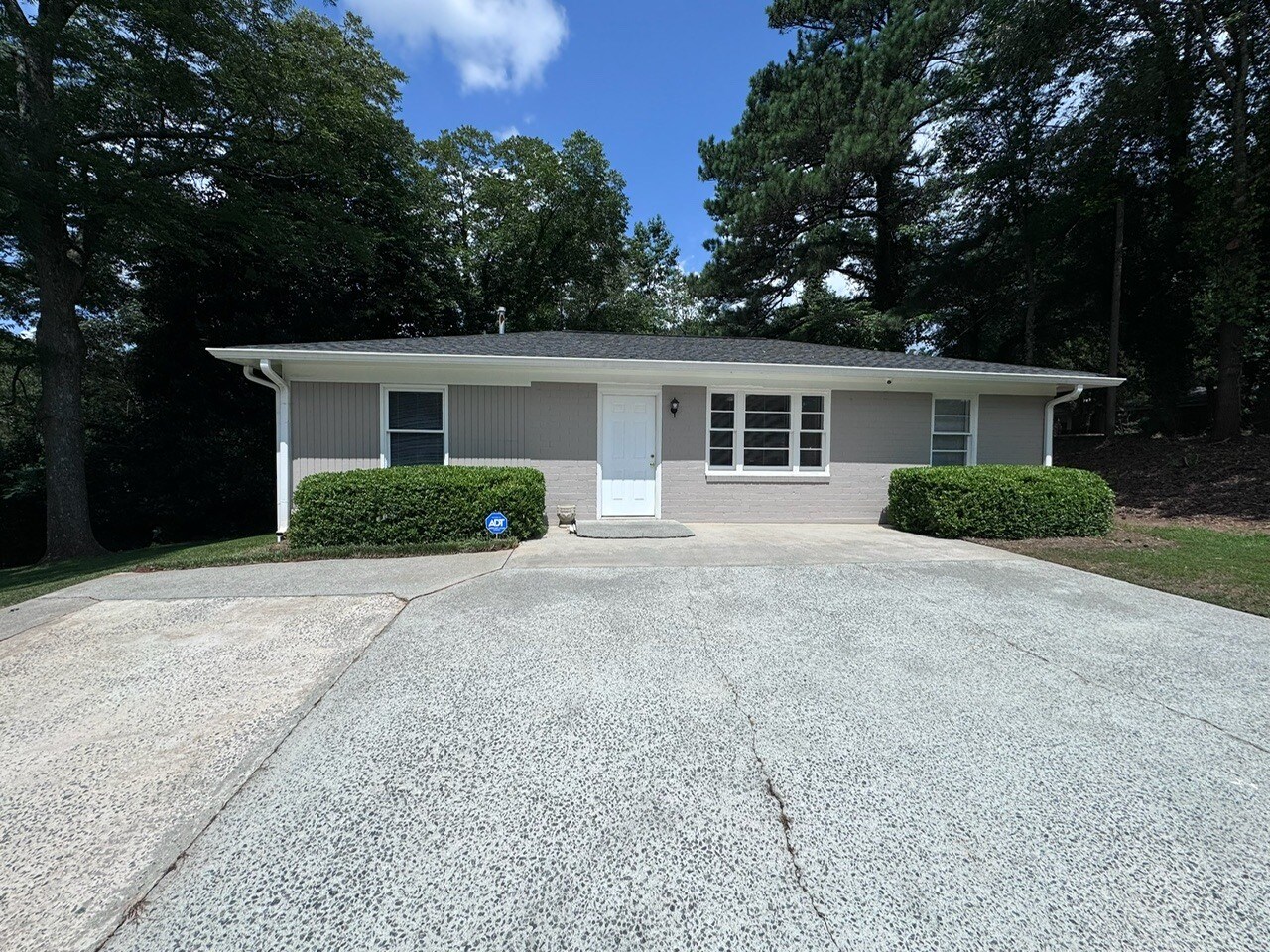 1052 Powder Springs Rd SW, Marietta, GA for Rent