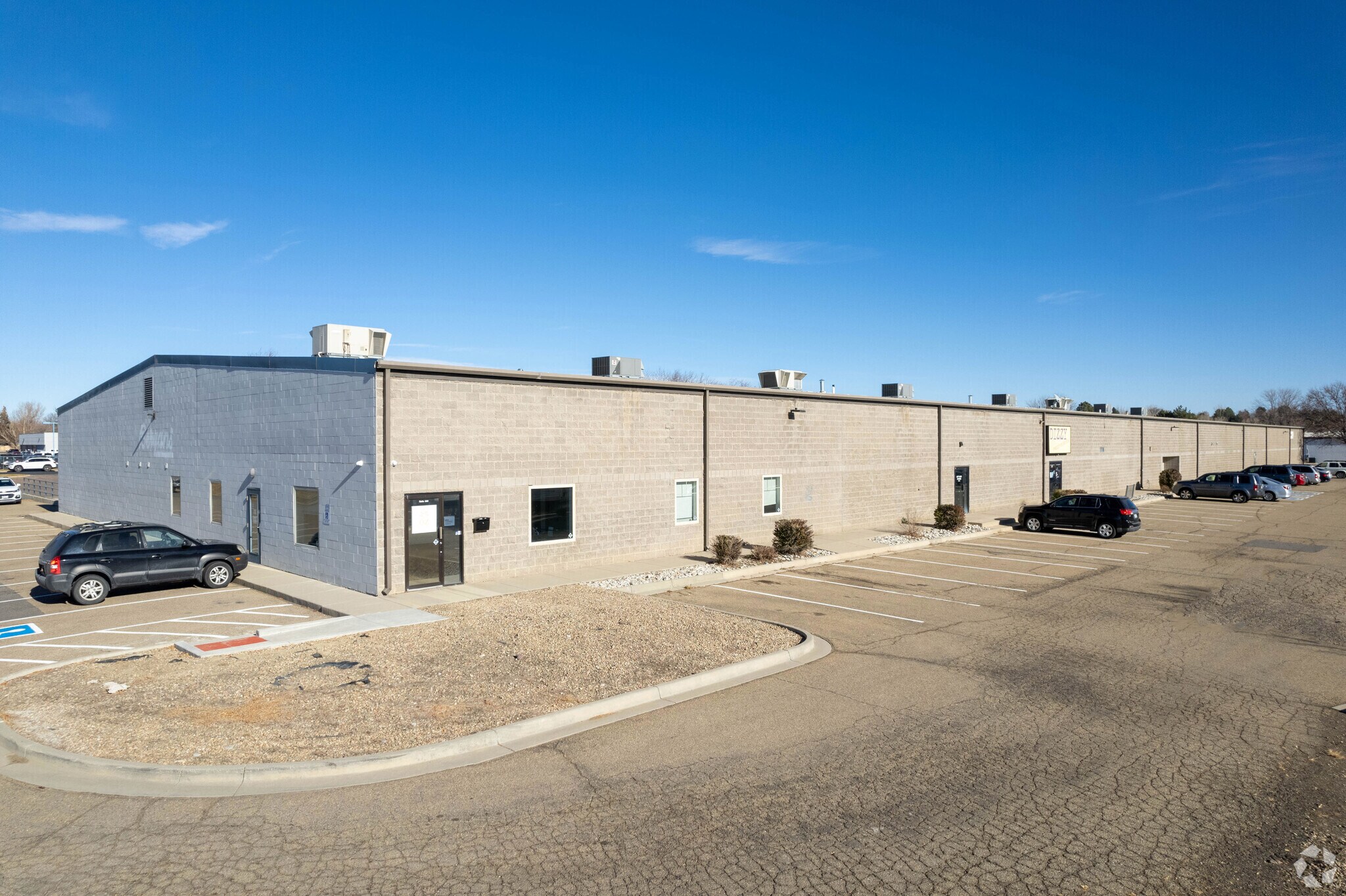 455 Weaver Park Rd, Longmont, CO for Rent