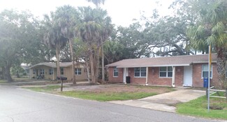 New Port Richey, FL Apartments - 6709 River Rd