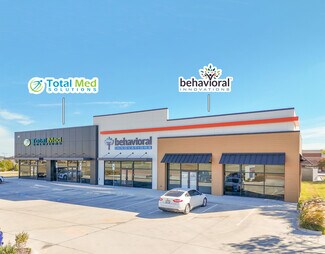 Fort Worth, TX Storefront - 401-411 Alta Mere Dr