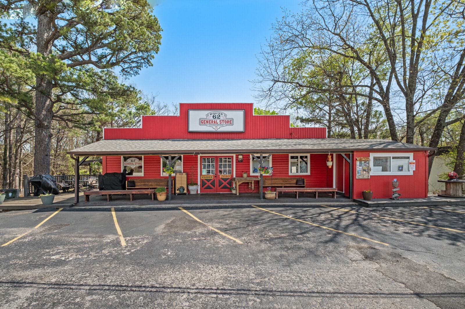 2080 E Van Buren, Eureka Springs, AR for Sale
