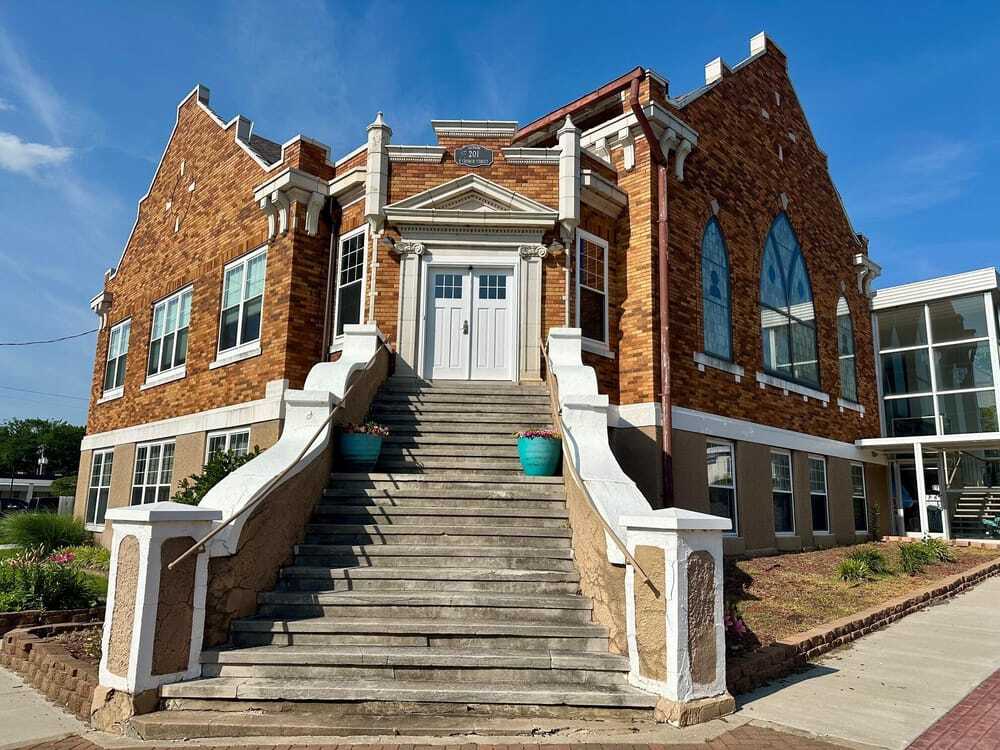 201 E Church St, Ozark, MO for Sale