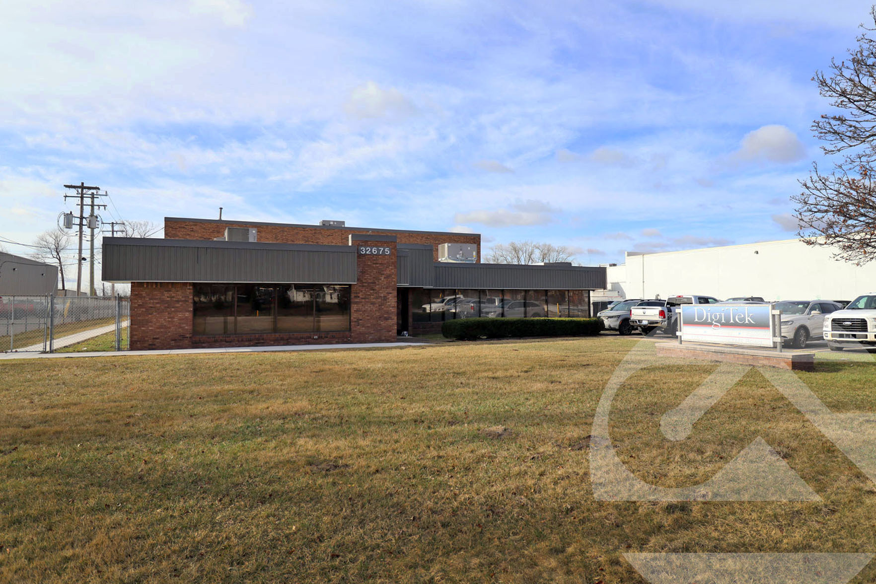 32675 Schoolcraft Rd, Livonia, MI for Sale