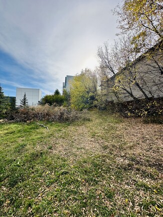 Calgary, AB Commercial Land - 45 Mission Rd SW