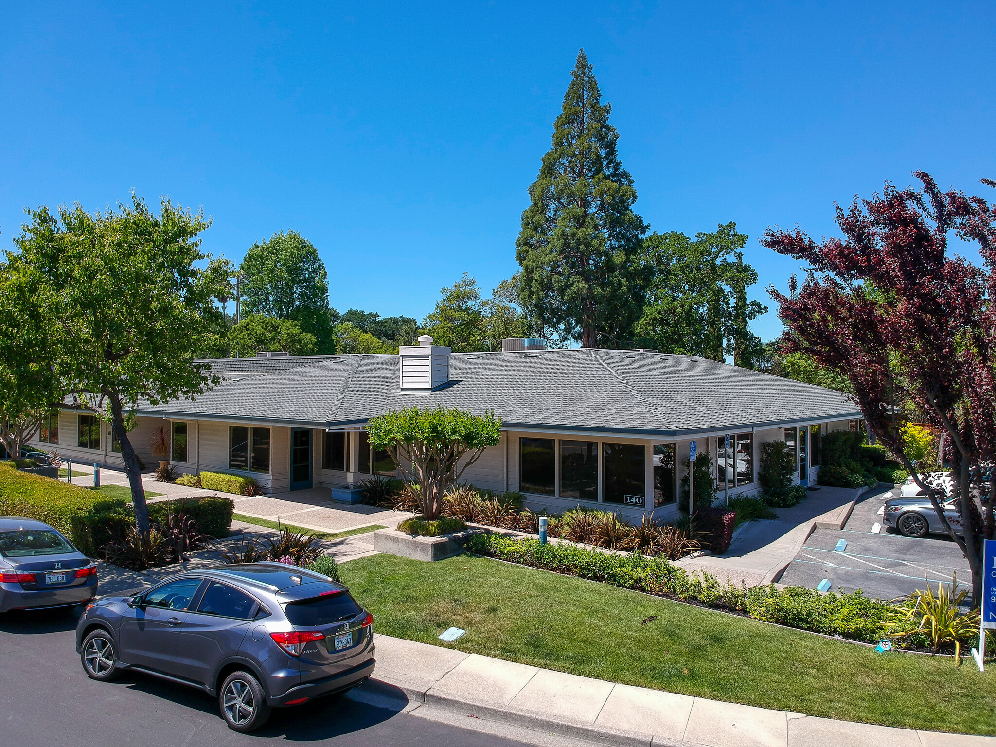 140 Town & Country Dr, Danville, CA for Rent