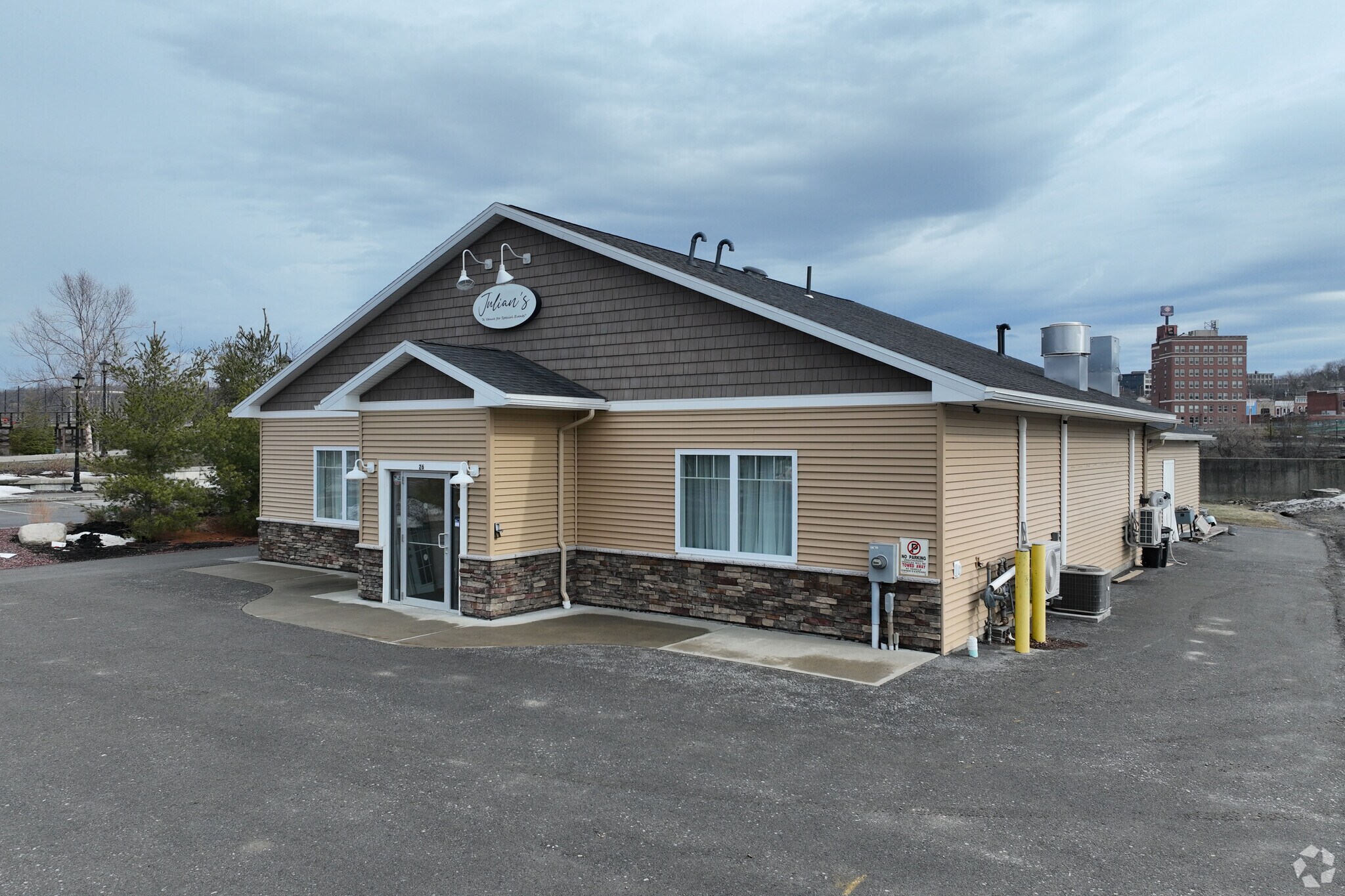 26 River St, Amsterdam, NY for Rent