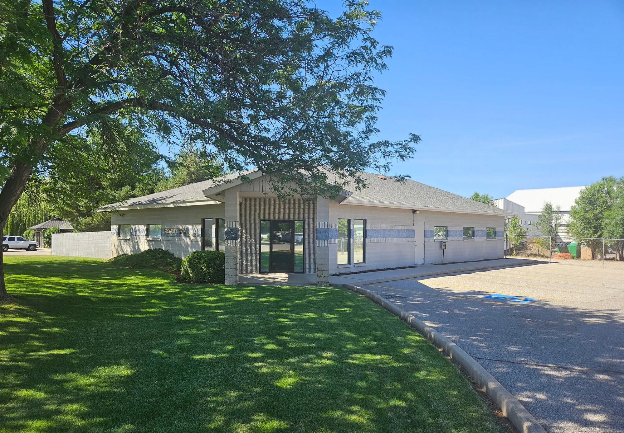 5040 N Sawyer Ave, Garden City, ID for Sale