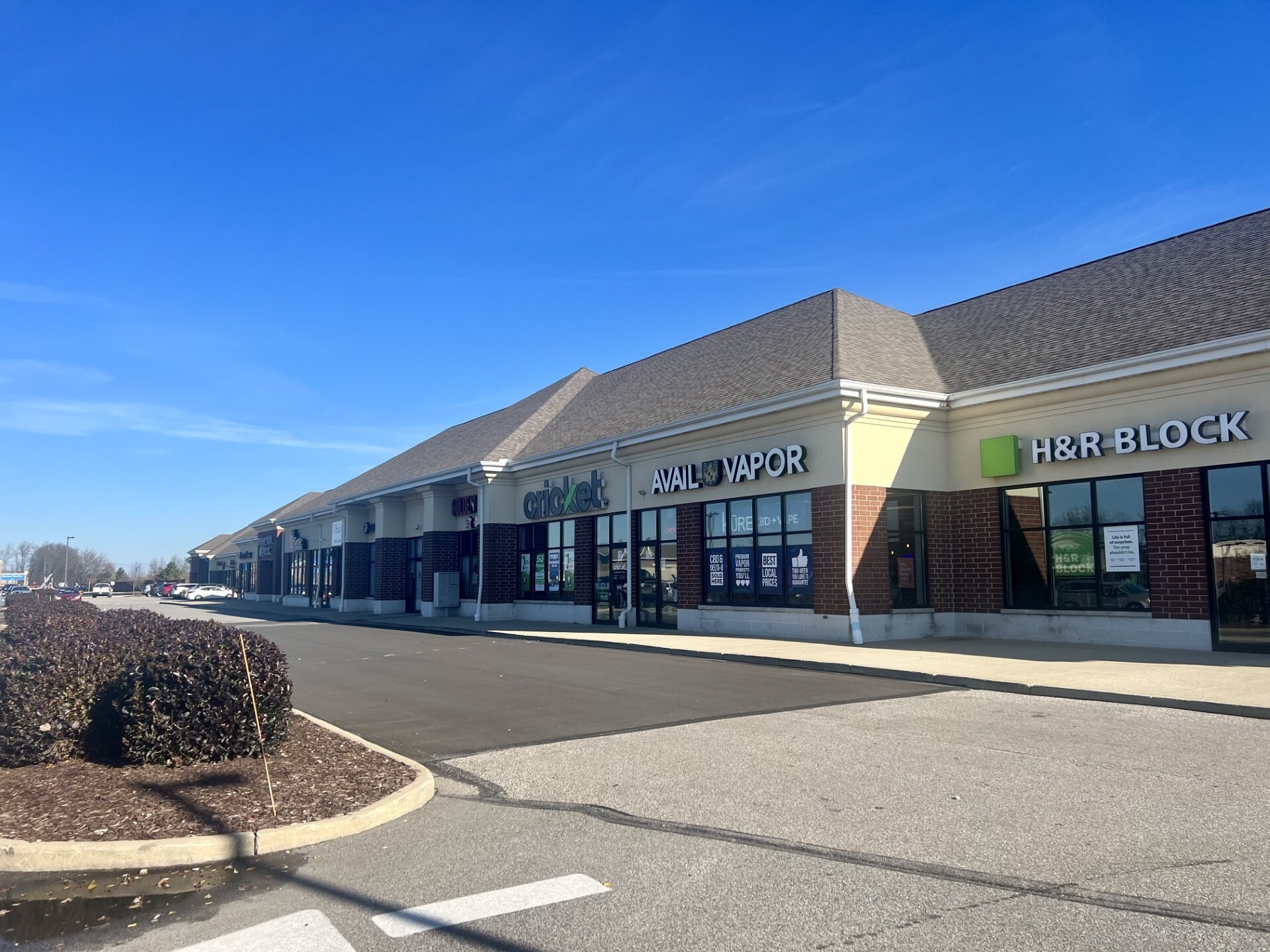 1000 Chestnut Commons Dr, Elyria, OH for Rent