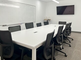 Toronto, ON Coworking Space - 11 Wellesley Av