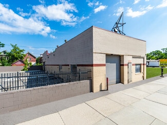 Detroit, MI Retail - 2232 W Davison