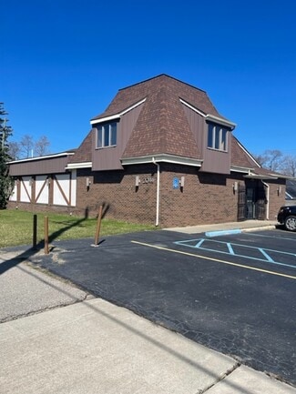 Rochester Hills, MI Office/Medical - 2044 South Blvd