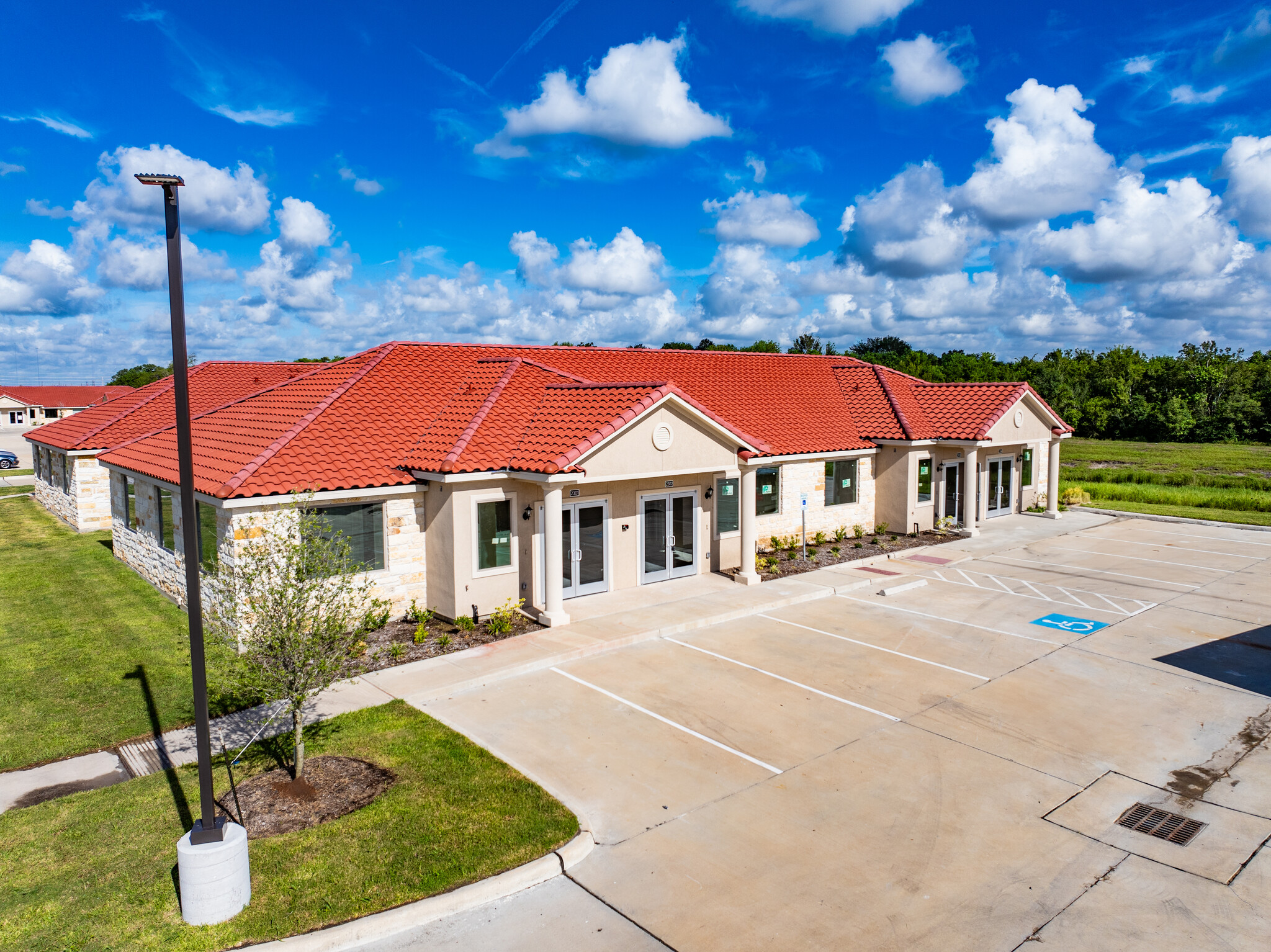 2743 Smith Ranch Rd, Pearland, TX for Sale