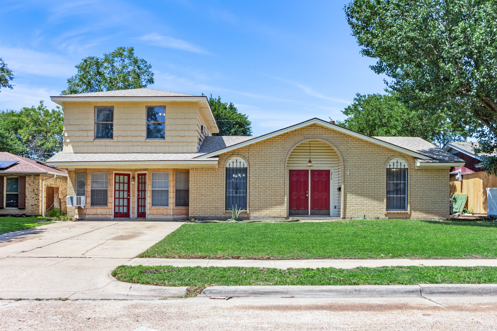 215 Jasanda Way, Mesquite, TX for Sale