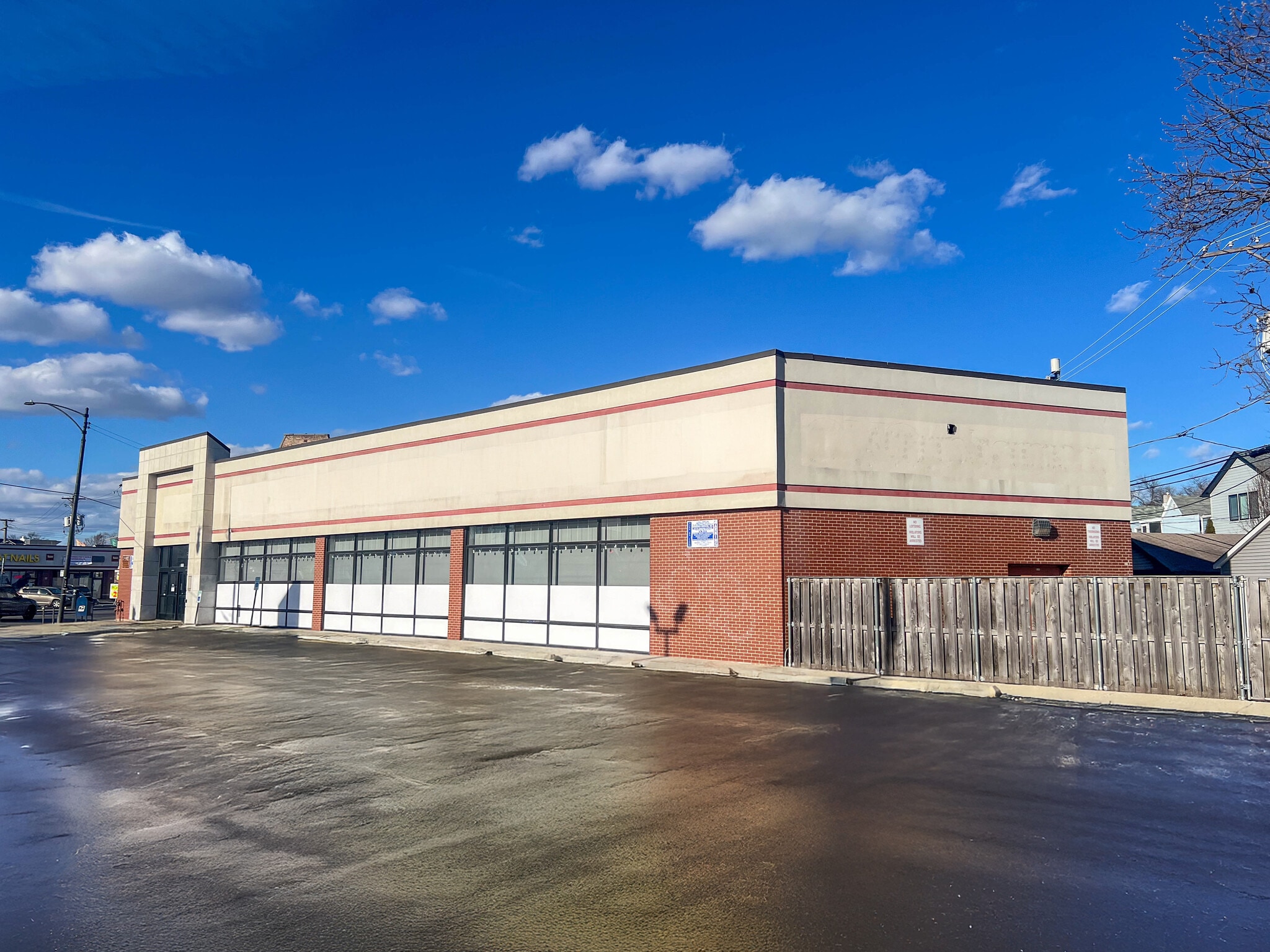 3311 N Pulaski Rd, Chicago, IL for Rent