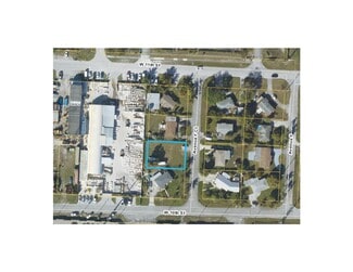 Riviera Beach, FL Commercial Land - 1011 Avenue F Ct