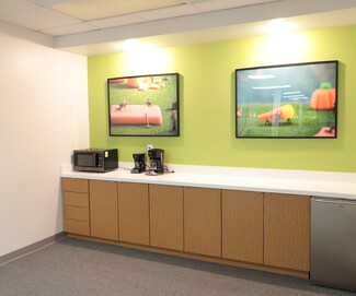Houston, TX Coworking Space - 1300 Bay Area Blvd