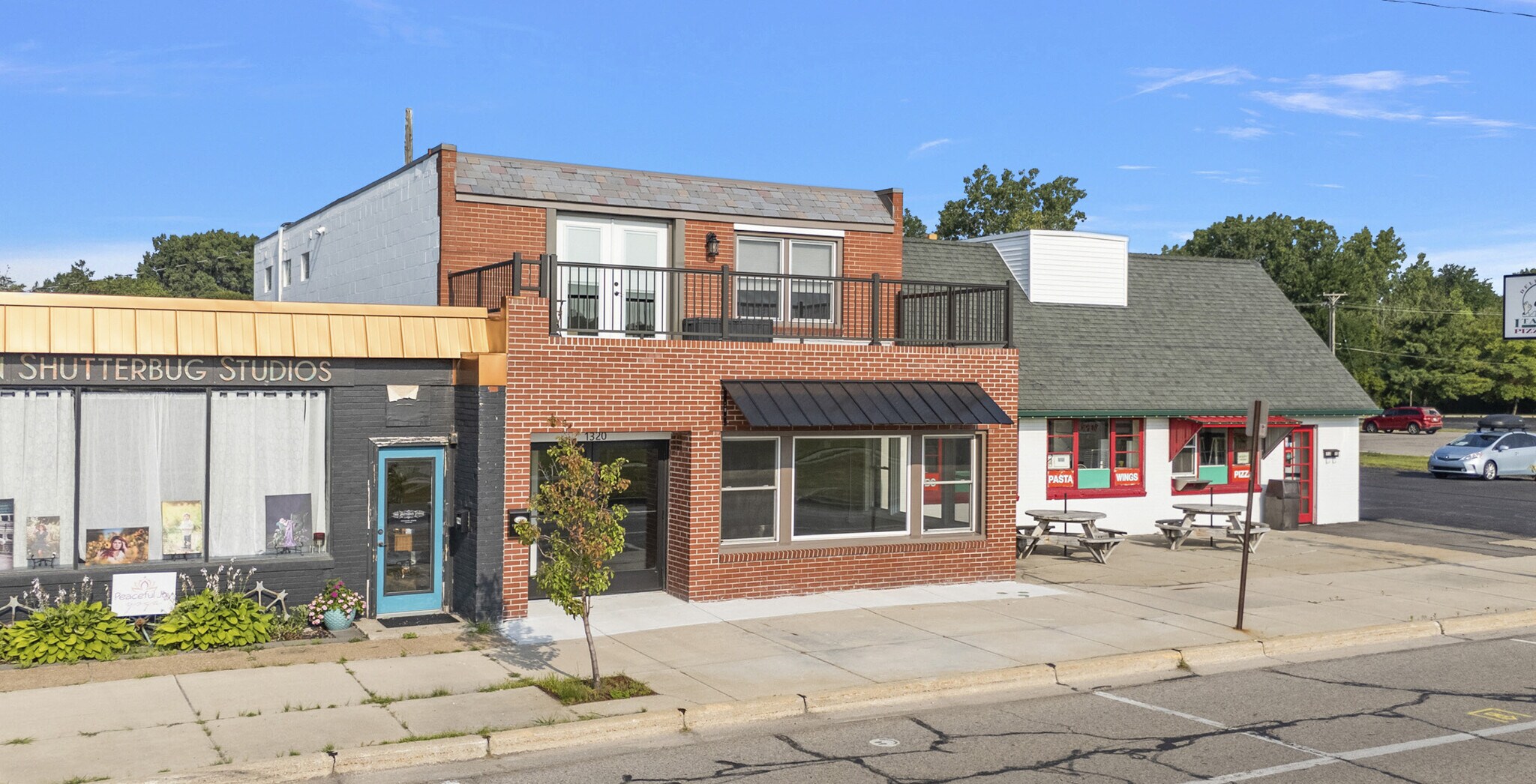 1320-1332 Michigan Ave, Marysville, MI for Rent