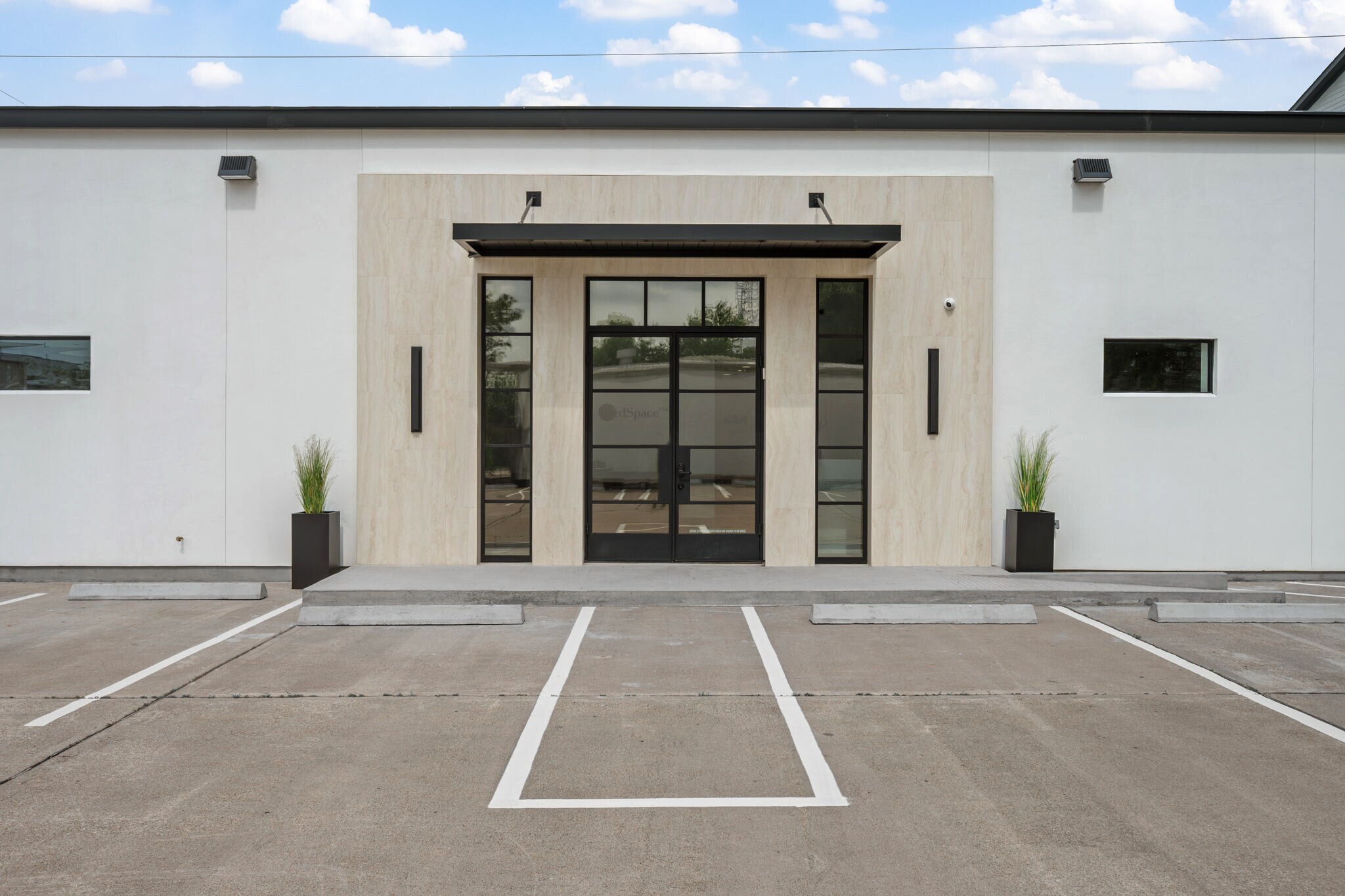 6909 Grand Blvd, Houston, TX for Rent