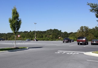 Front Royal, VA Retail - 10 Crooked Run Plz