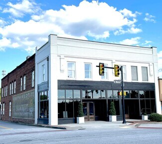 Seneca, SC Storefront Retail/Residential - 114 N Walnut St