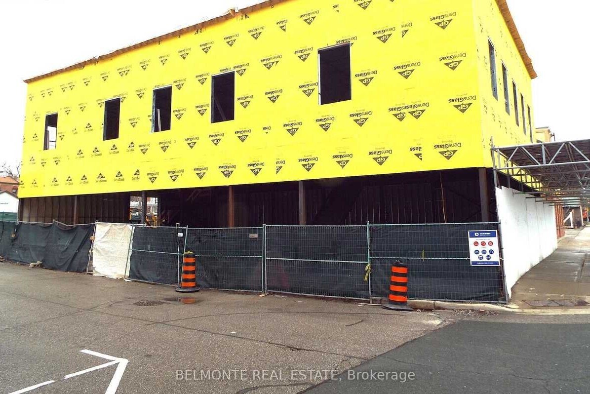 124 Brock St N, Whitby, ON for Rent