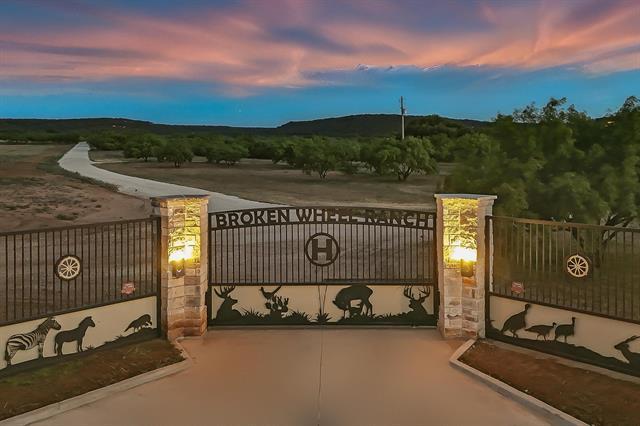 635 County Road 184, Winters, TX for Sale
