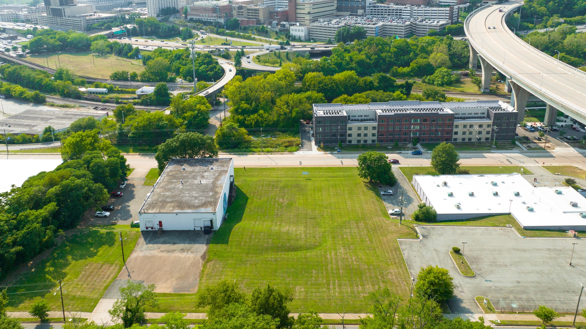 807 Oliver Hill Way, Richmond, VA for Sale