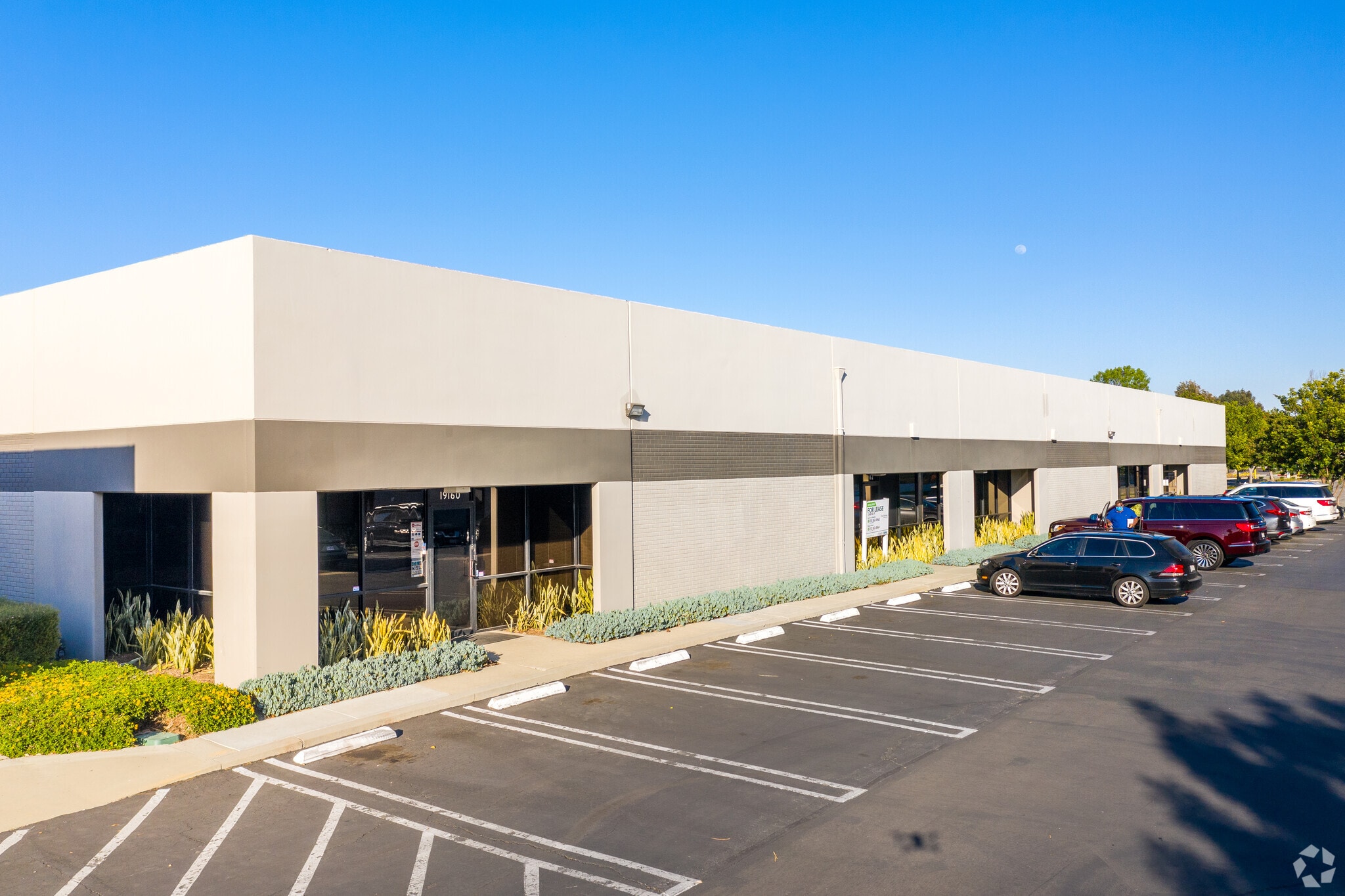 19160-19168 Van Ness Ave, Torrance, CA for Rent