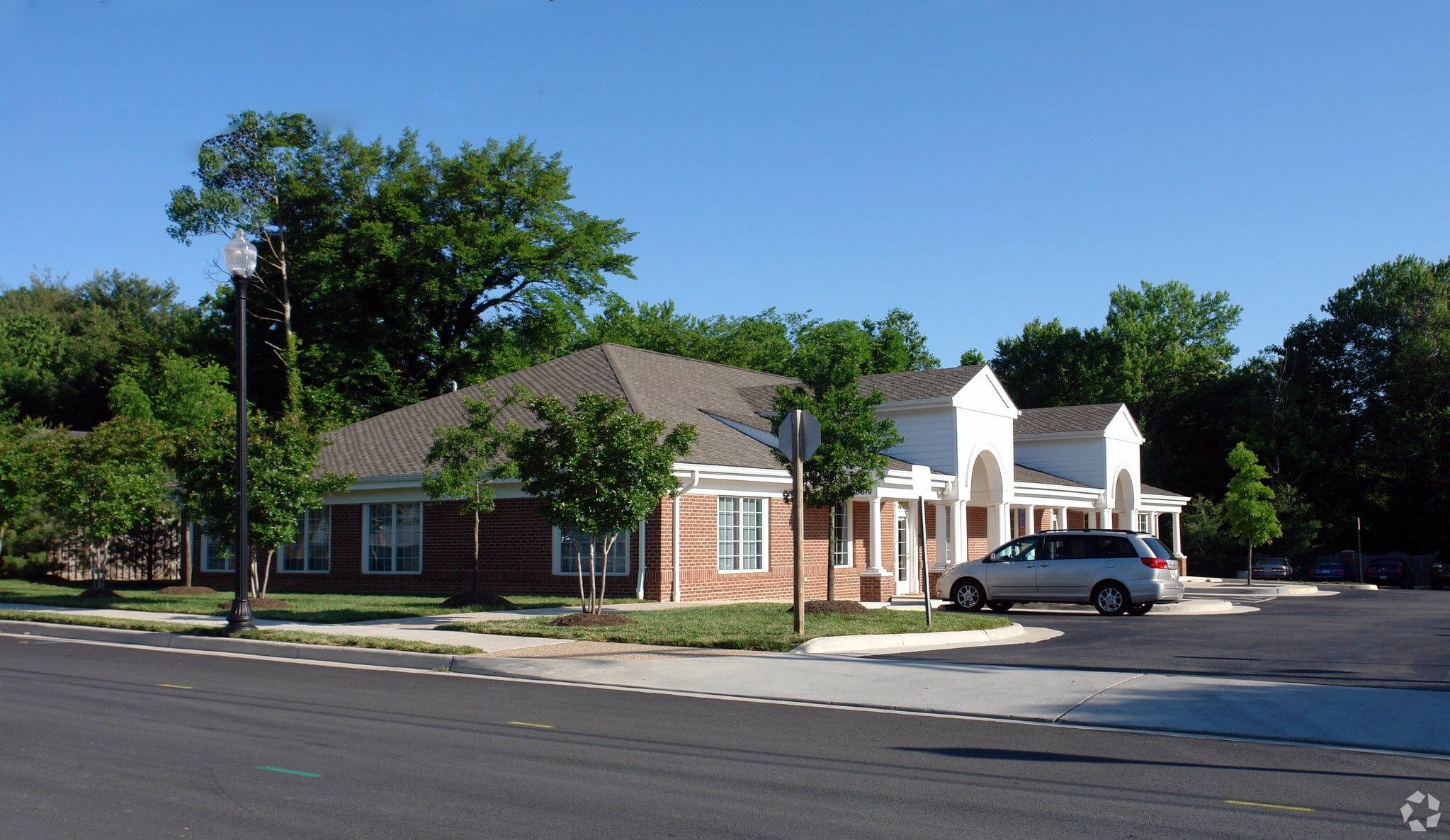 10614 Warwick Ave, Fairfax, VA for Rent