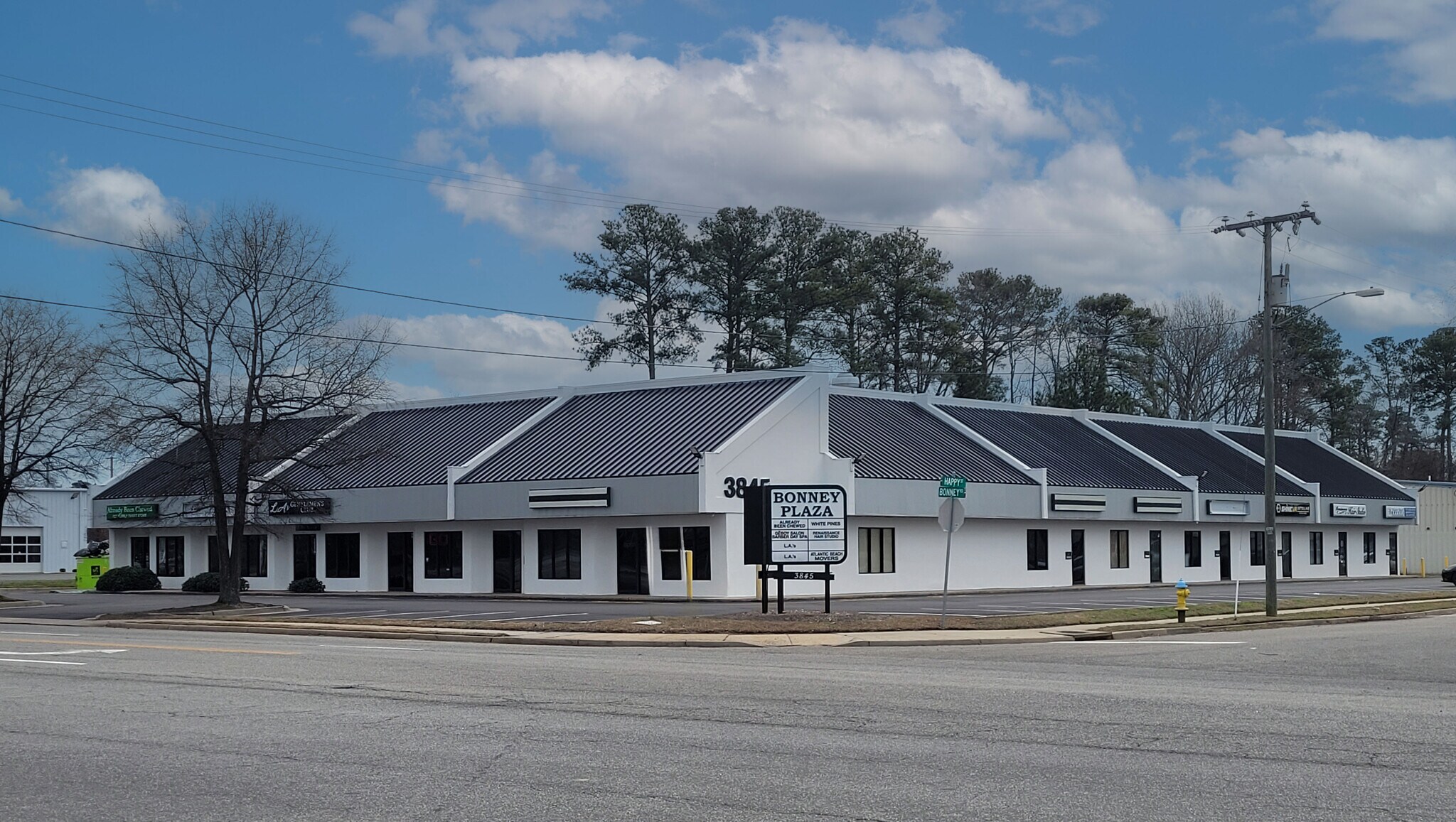 3845 Bonney Rd, Virginia Beach, VA for Rent