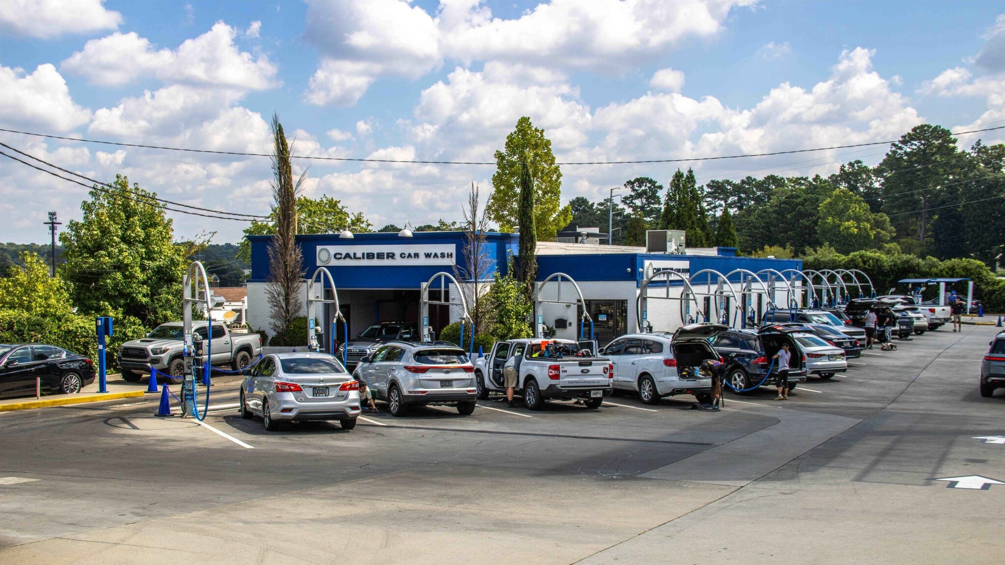 6585 NE Roswell Rd, Atlanta, GA for Sale