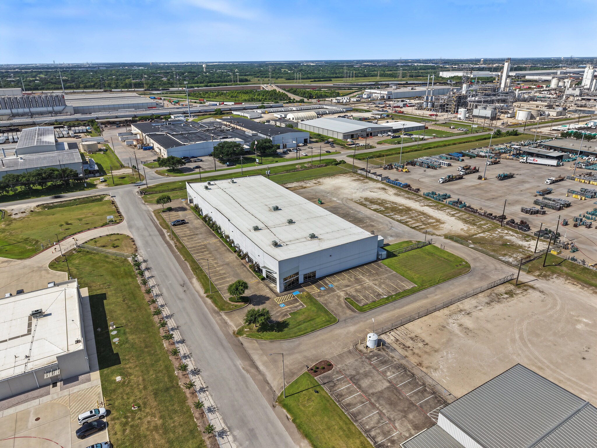 10845 Strang Rd, La Porte, TX for Rent
