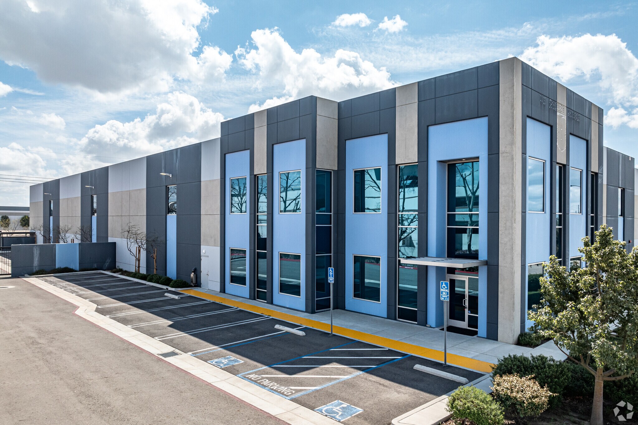 9455 Hyssop Dr, Rancho Cucamonga, CA for Rent