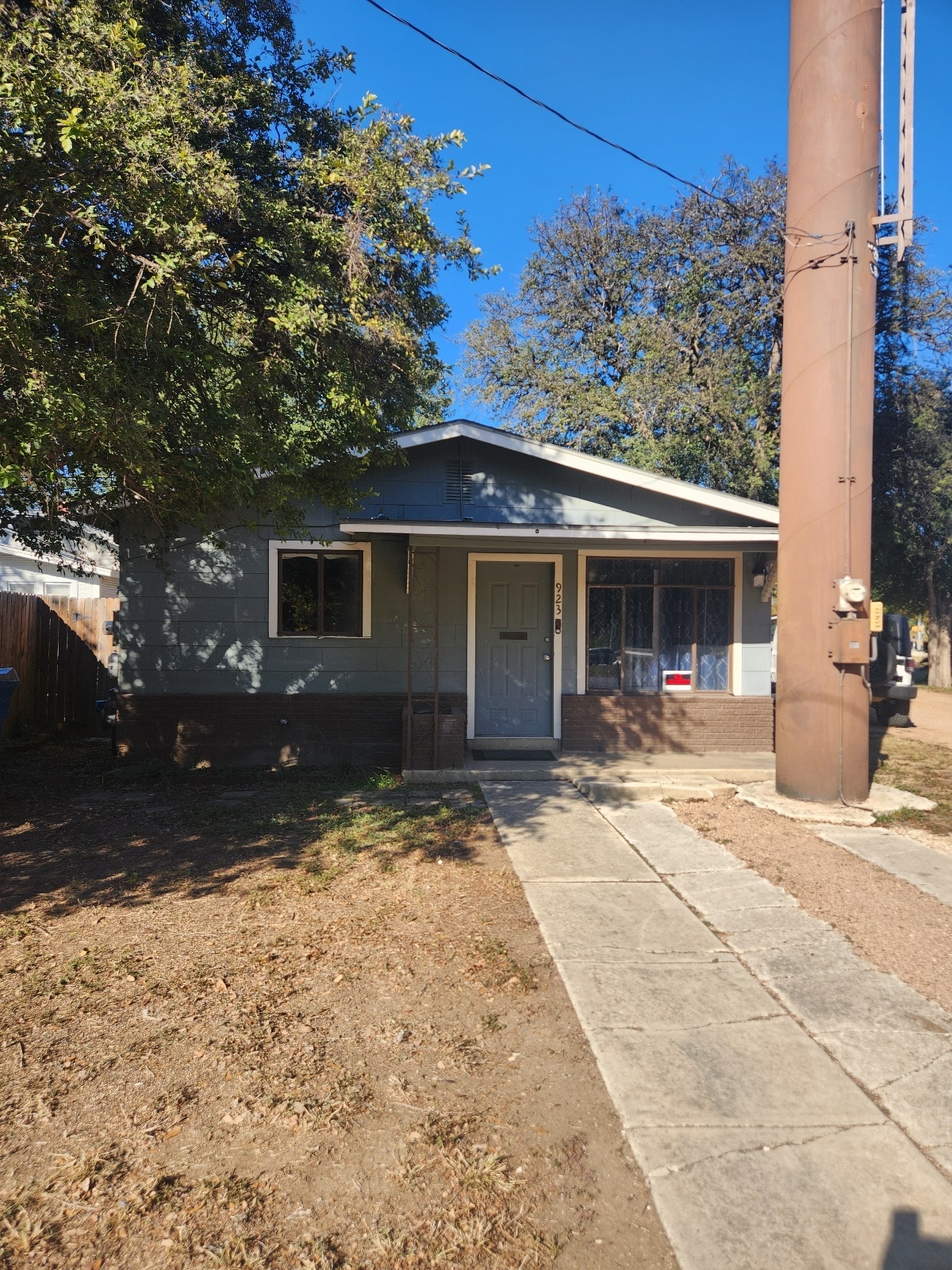 3126 N St Marys, San Antonio, TX for Rent