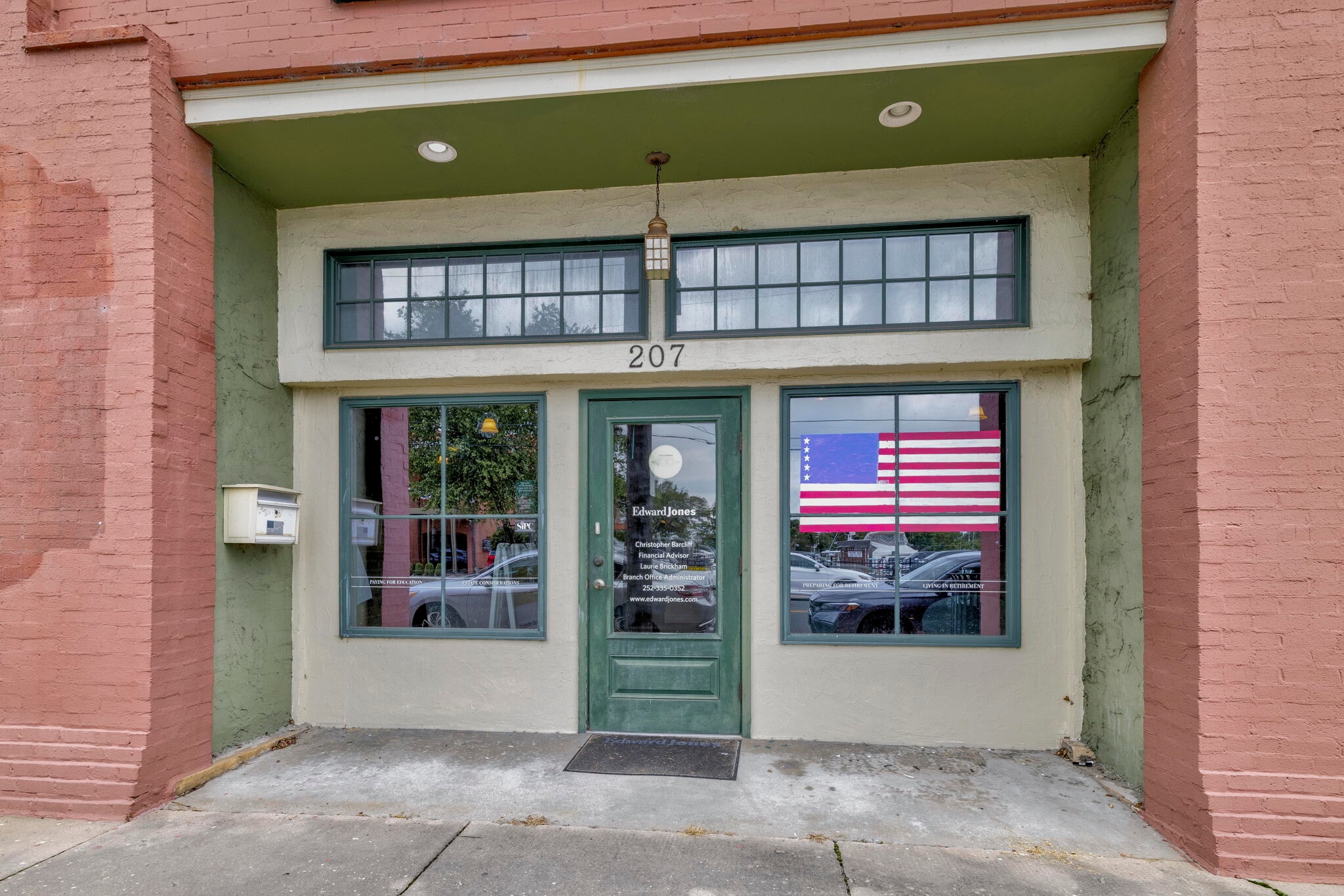 207 N Water St, Elizabeth City, NC for Sale